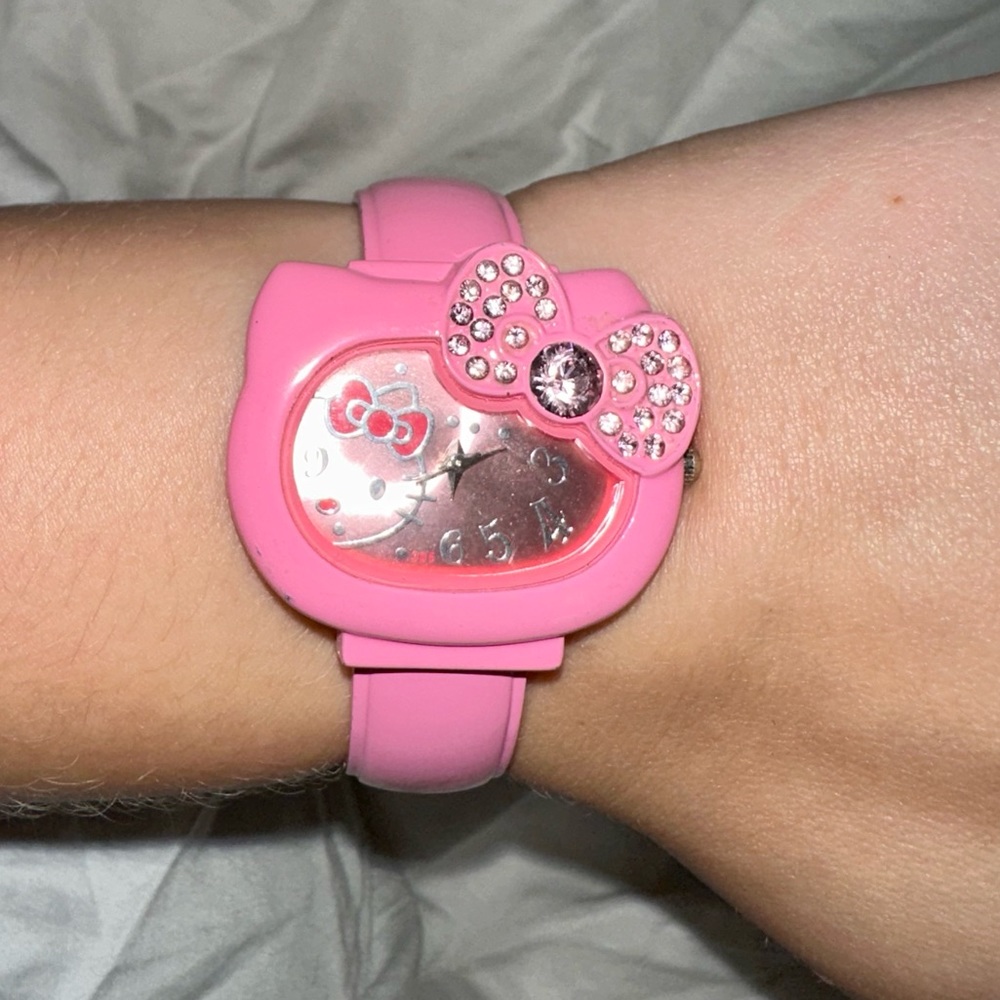 Hello kitty sanario watch